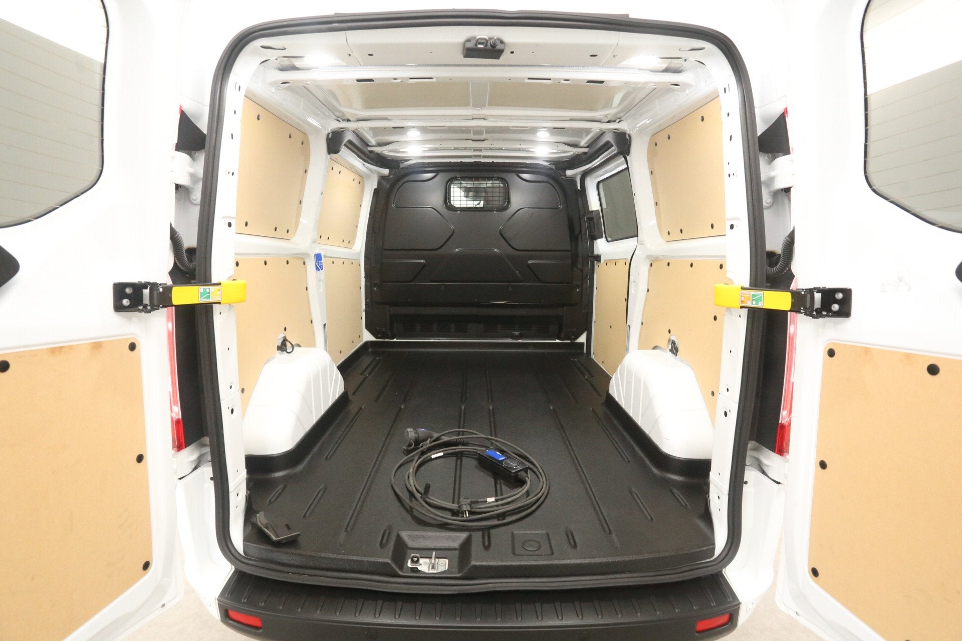 Ford Transit Custom L1H1 PHEV | Airco | Cruise | 3 Zits | Ca, Auto's, Bestelauto's, Gebruikt, Euro 6, 2102 kg, Wit