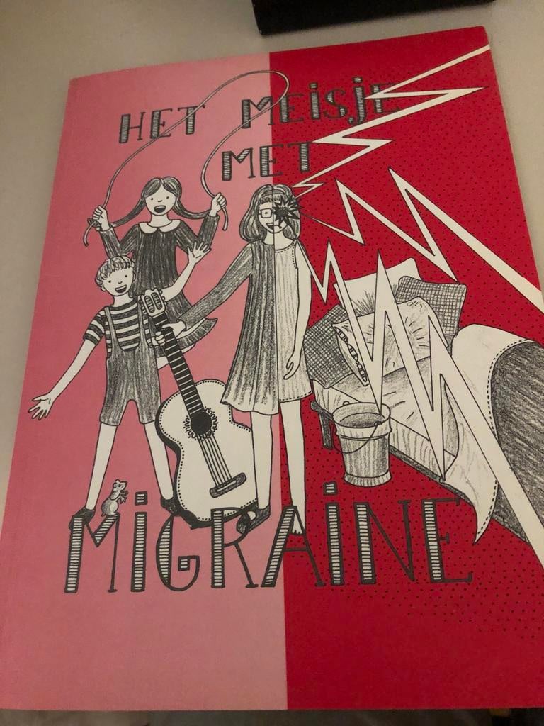 Te koop: Het Meisje Met Migraine., Boeken, Ophalen of Verzenden, Gelezen