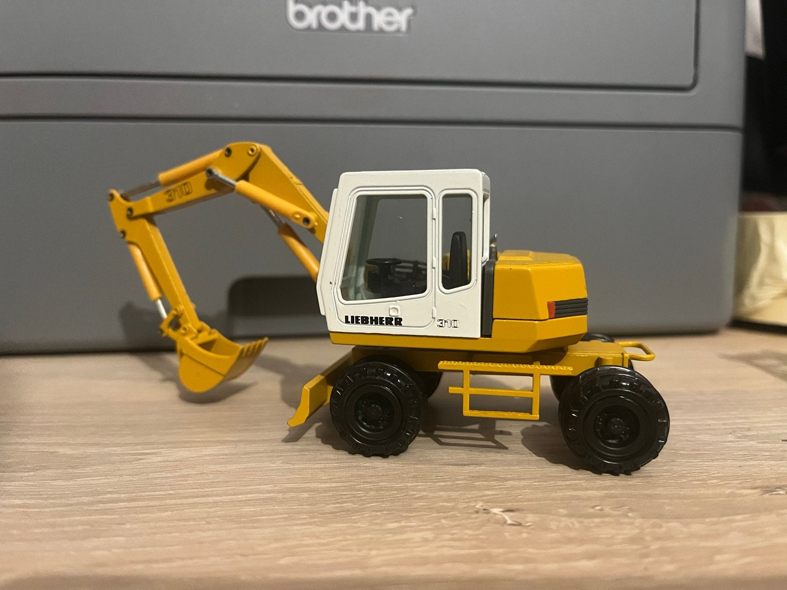 Liebherr 310 Graafmachine Model - Zo goed als nieuw, Ophalen of Verzenden, Zo goed als nieuw, Overige typen, Overige merken