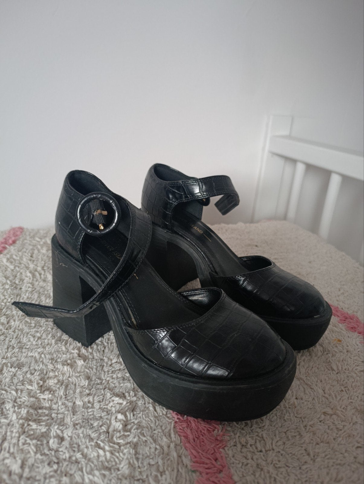 Zwarte River Island Mary Jane hakken met krokodillenprint, Pumps, Nieuw, Ophalen of Verzenden, River Island