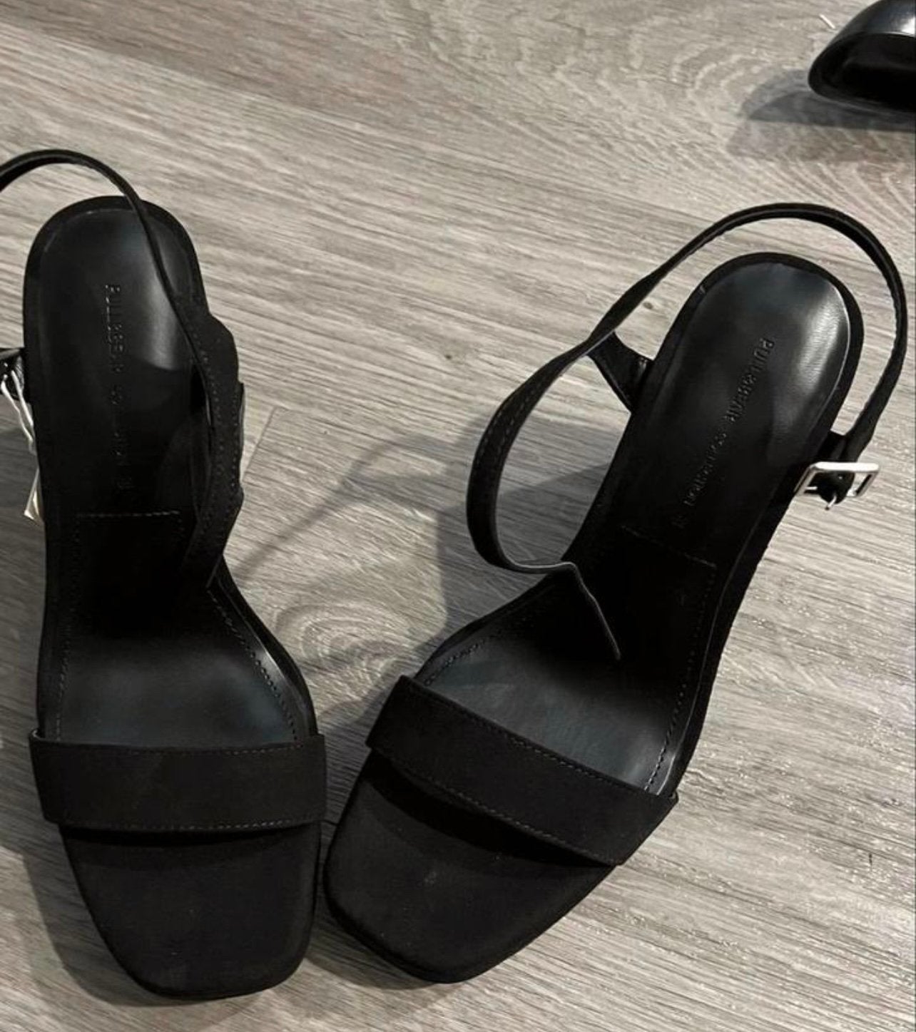 Zwarte Sandalen bershka, Ophalen of Verzenden, Nieuw, Zwart, Sandalen of Muiltjes