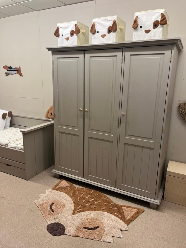 Kledingkast •Labra• by Juffrouw Kwast, Ophalen, Info@juffrouw-kwast.nl, 50 tot 70 cm, 7443BS