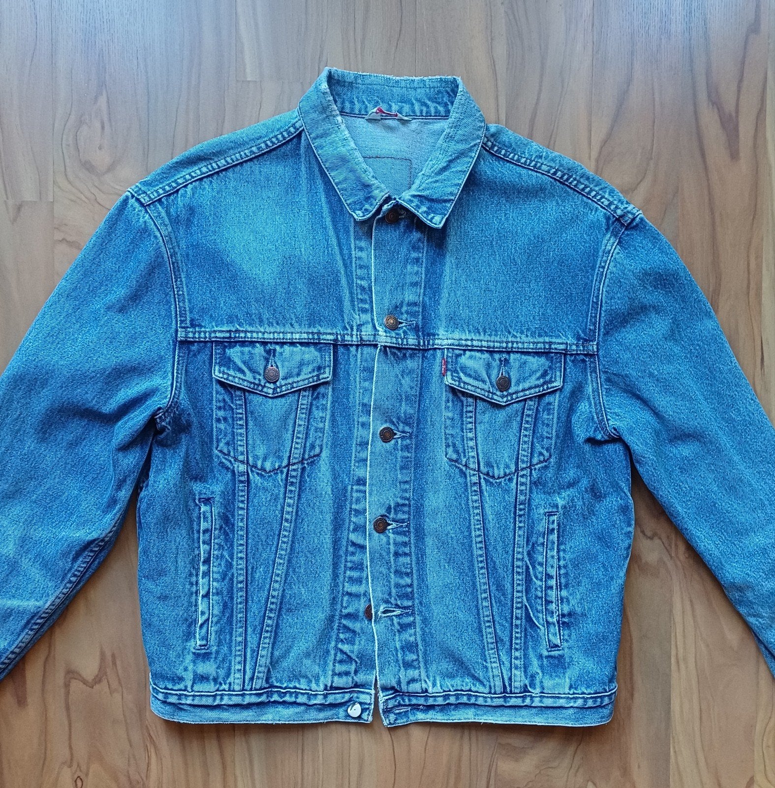 Vintage Nineties Levi's spijkerjack - Blauw - Maat M, Kleding | Dames, Jassen | Zomer, Blauw, Gedragen, Levi's, Ophalen