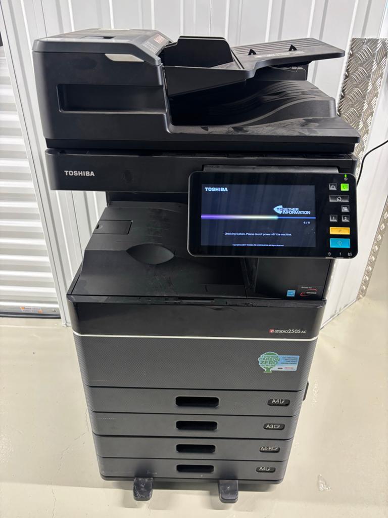 Toshiba e-STUDIO 2505AC A3 kleurenprinter - getest, Computers en Software, Printers, All-in-one, Kleur printen, Zo goed als nieuw