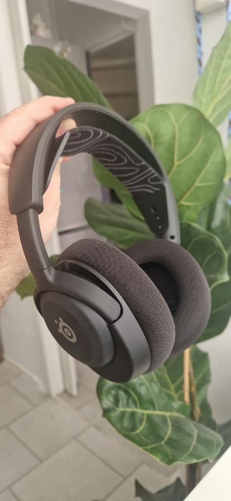 SteelSeries Arctis Nova 5 headset NIEUW! Batterijprobleem, Computers en Software, Headsets, Nieuw, On-ear, Draadloos, Gaming headset