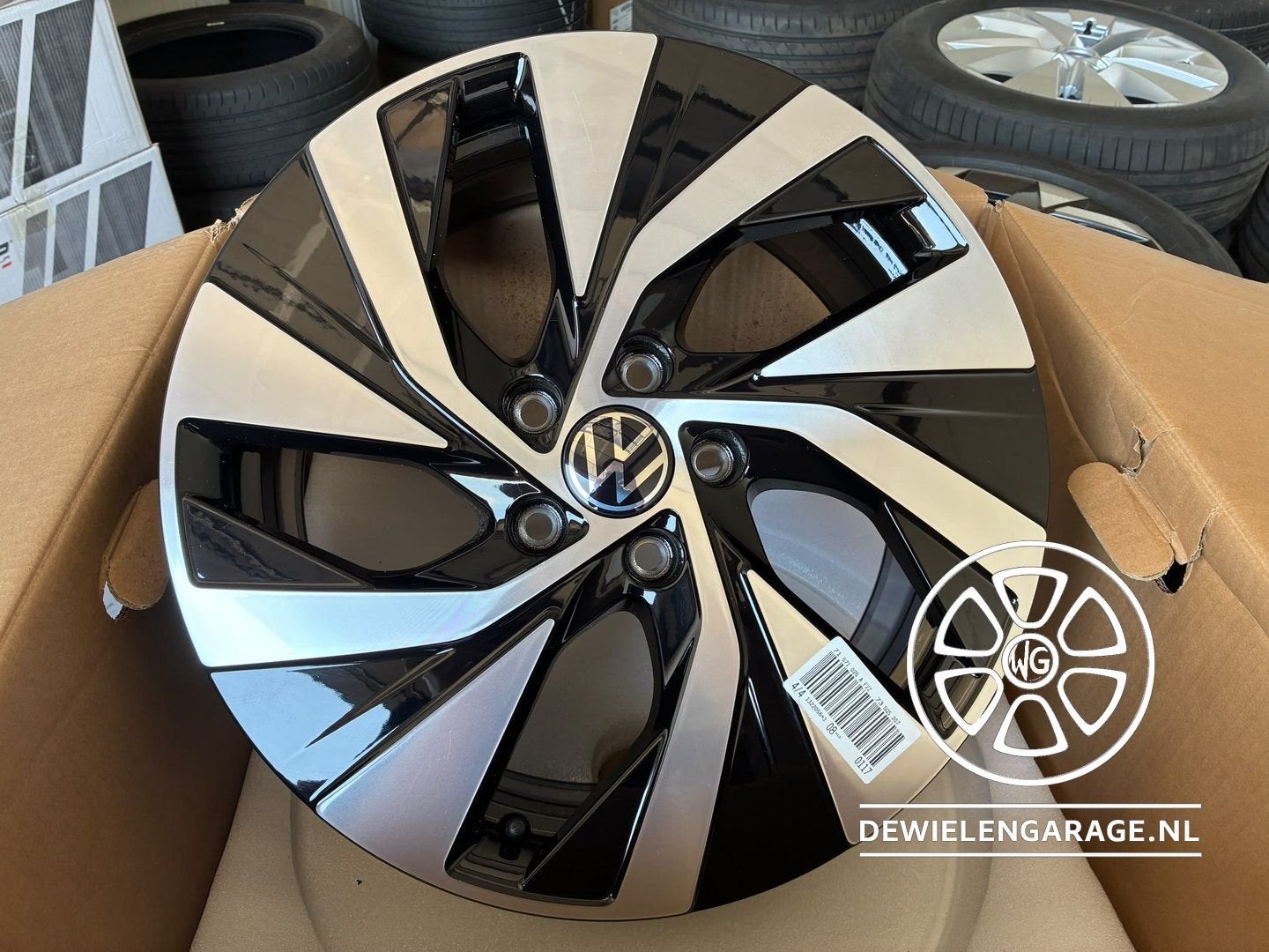 4x 17 inch VW VENEZIA Velgen NIEUW DEMO Origineel Tiguan T-R, Velg(en), -, -, Nieuw