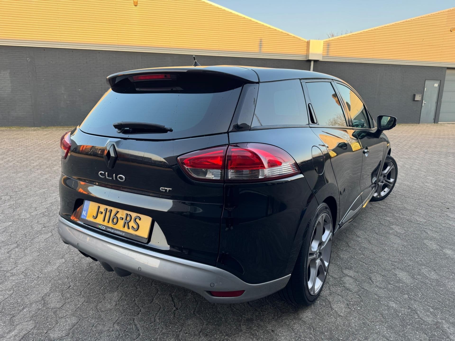 Renault Clio 1.2 GT, PANO, NAVI, CAMERA, CLIMA, CRUISE CONTR, Auto's, Renault, Euro 5, Stof, Gebruikt, 4 cilinders