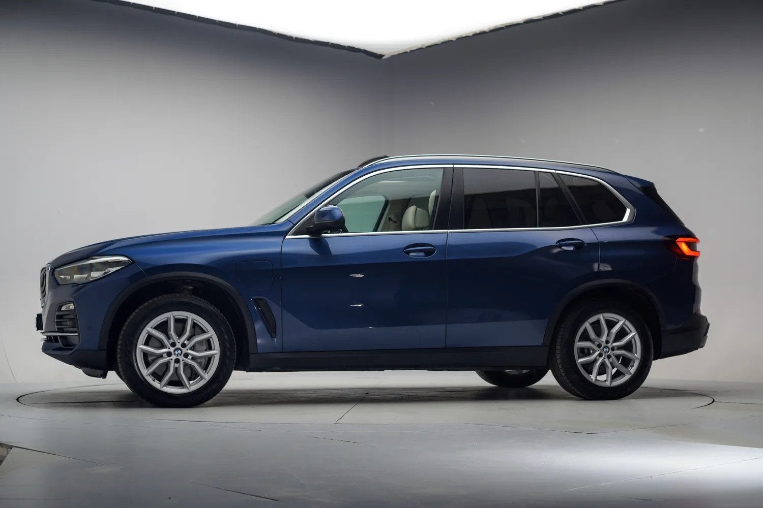 BMW X5 xDrive45e High Executive [ Panorama Luchtvering HUD L, Auto's, Gebruikt, X5, 394 pk, Blauw