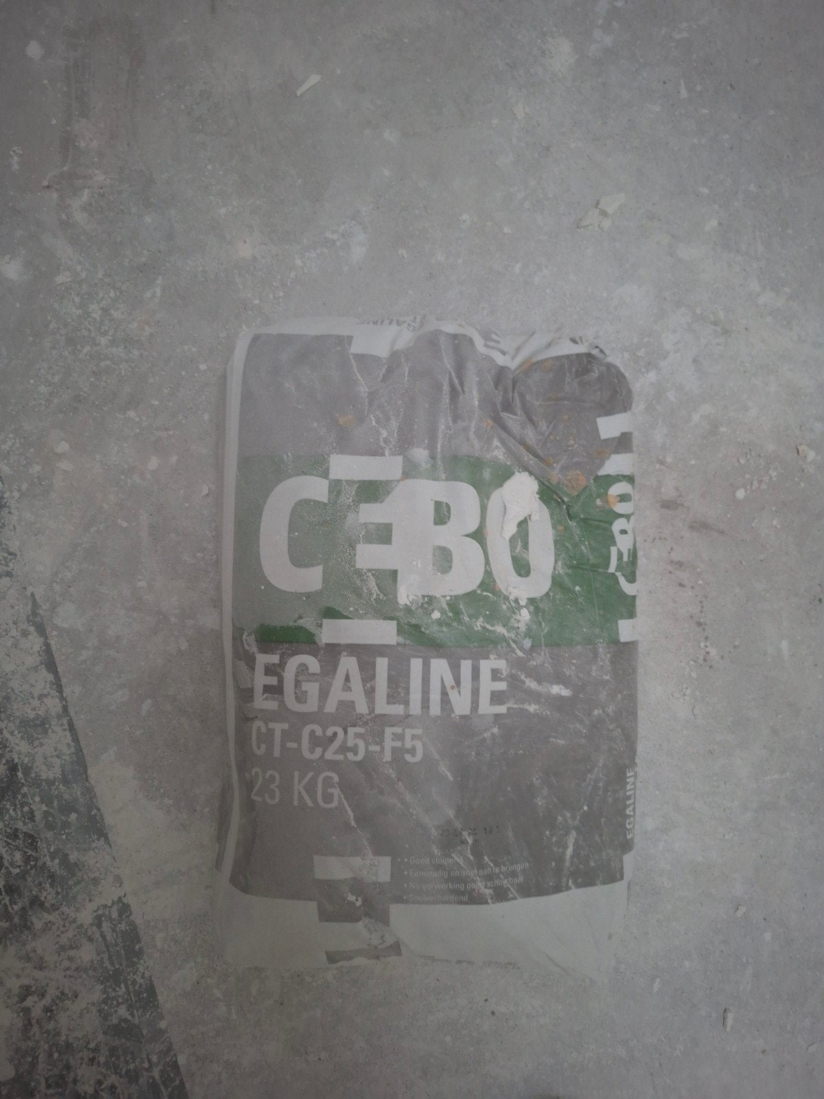 2 zakken CEBO Egaline CT-C25-F5 23 KG, Ophalen, Nieuw