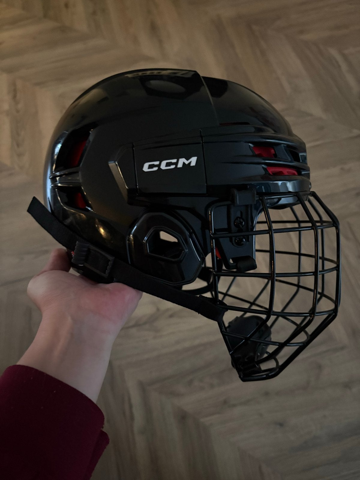 CCM Tacks 70 ijshockeyhelm maat M - Zo goed als nieuw, Sport en Fitness, Ophalen, Zo goed als nieuw, Bescherming