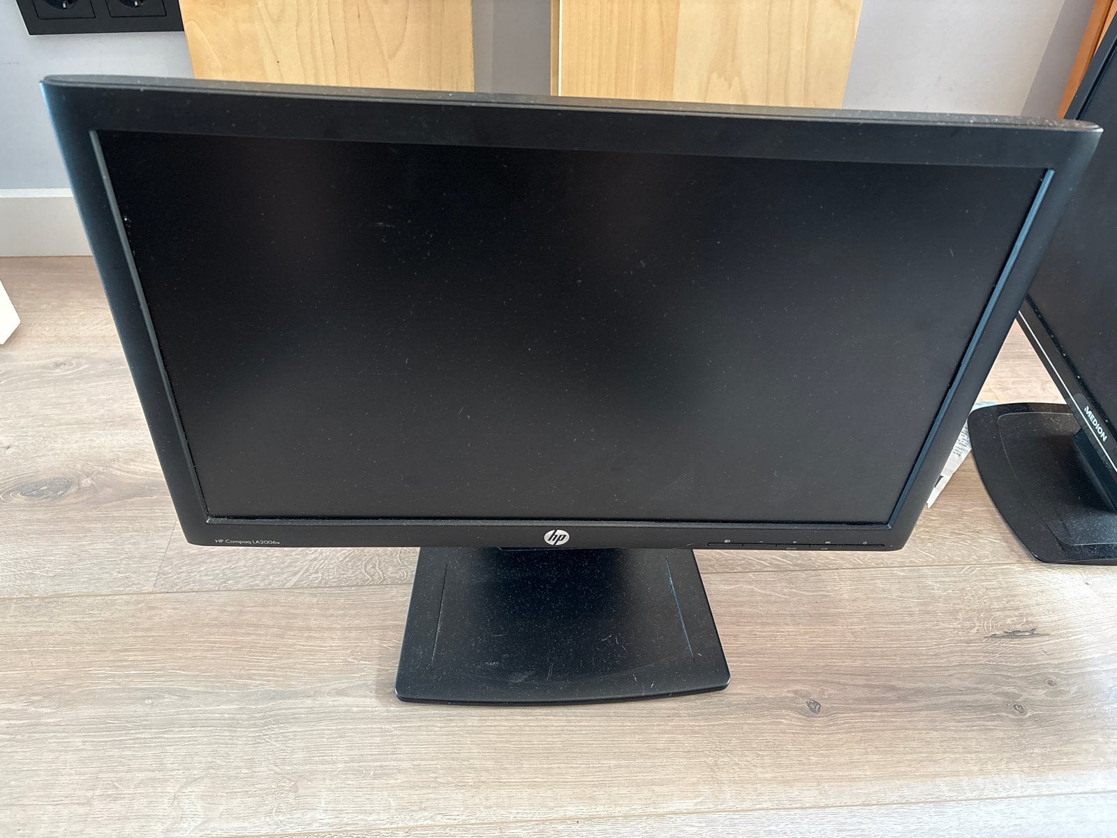 HP Compaq LA2006x Monitor - 20 inch Full HD, Ophalen, Gebruikt, In hoogte verstelbaar, Full HD