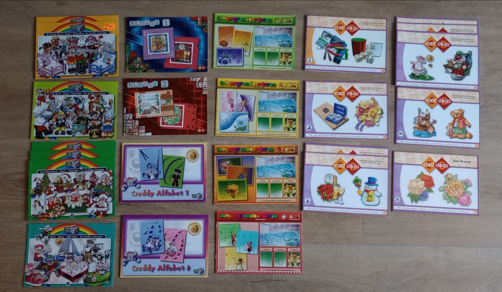106 Knutselboekjes met knipvellen, patronen en voorbeelden, Ophalen of Verzenden, Zo goed als nieuw