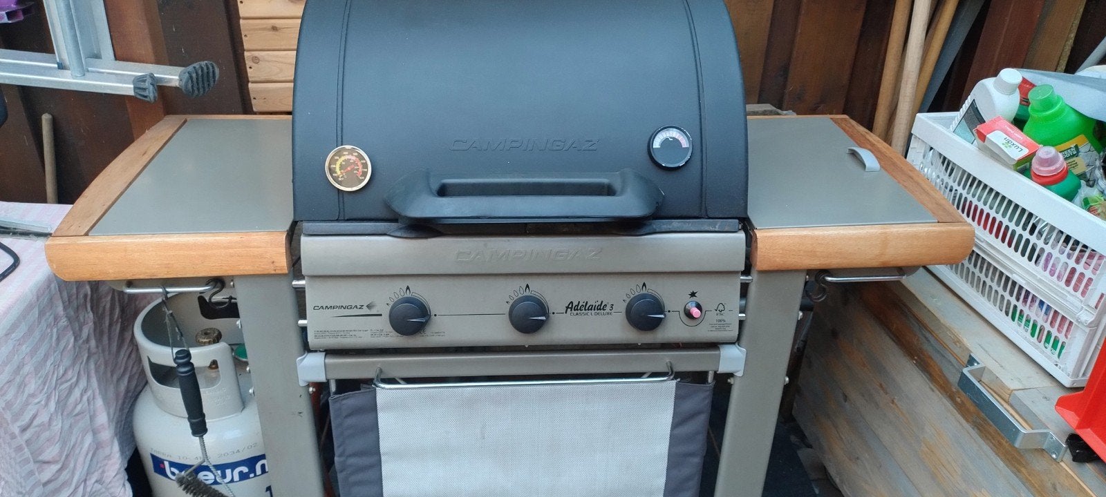 Campingaz Adelaide 3 Classic gasbarbecue, Ophalen, Gebruikt, Campingaz 3 serie