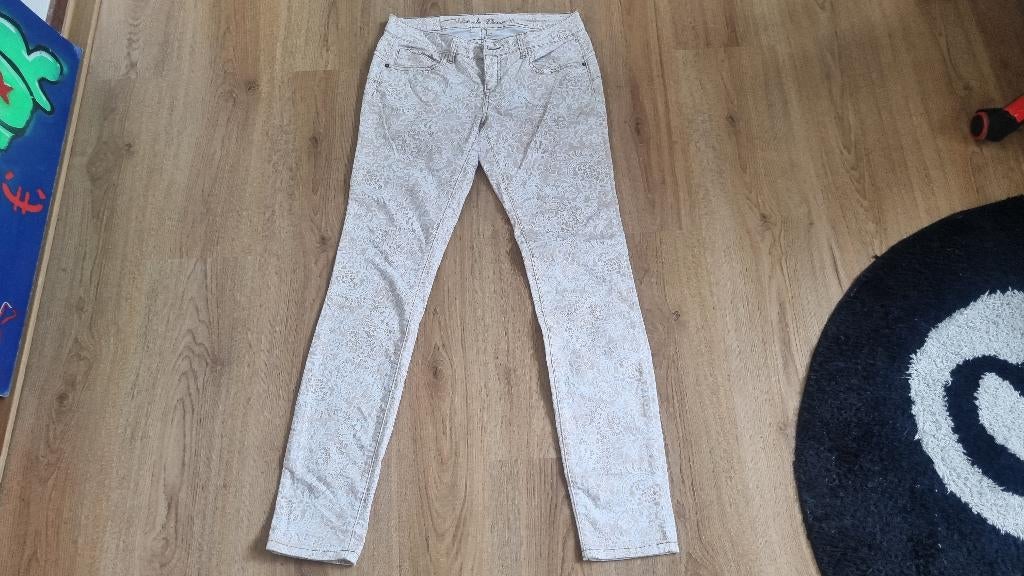 Winck Denim dames spijkerbroek mt 38, Wit, Ophalen of Verzenden, Zo goed als nieuw, W30 - W32 (confectie 38/40)