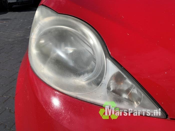 Koplamp rechts van een Peugeot 107, Auto-onderdelen, Verlichting, Gebruikt, -, -, Ophalen of Verzenden