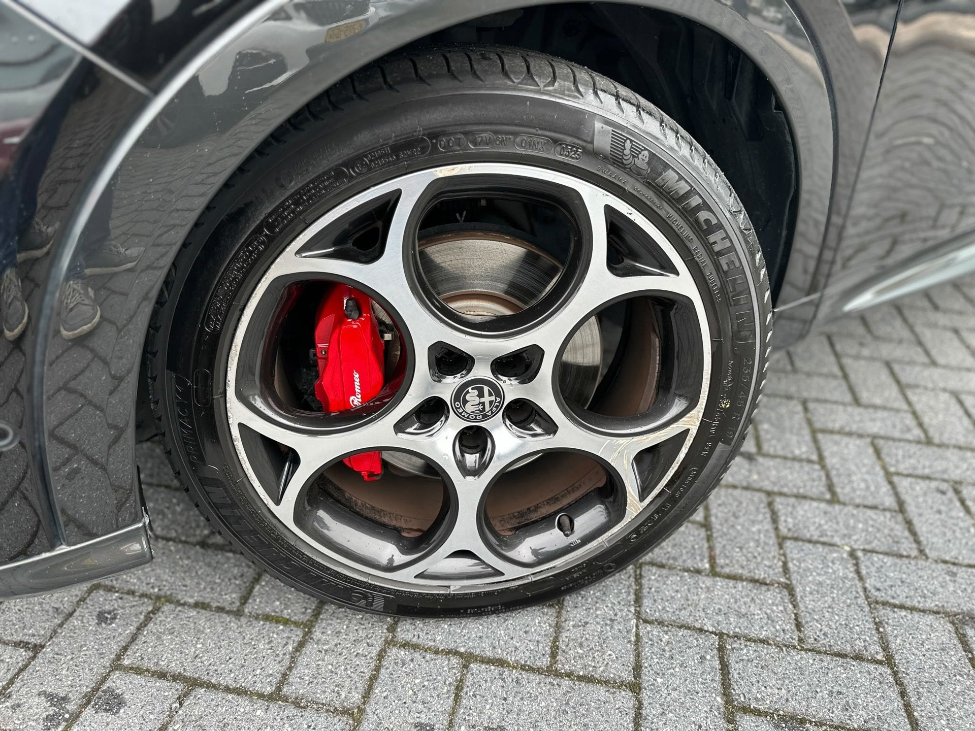 Alfa Romeo Tonale 1.5T Hybrid Veloce | Automaat | Carplay |, Auto's, Dealer onderhouden, Gebruikt, 4 cilinders, 160 pk