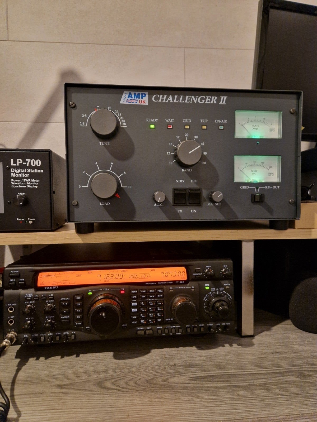 UK AMP CHALLENGER II, Ophalen