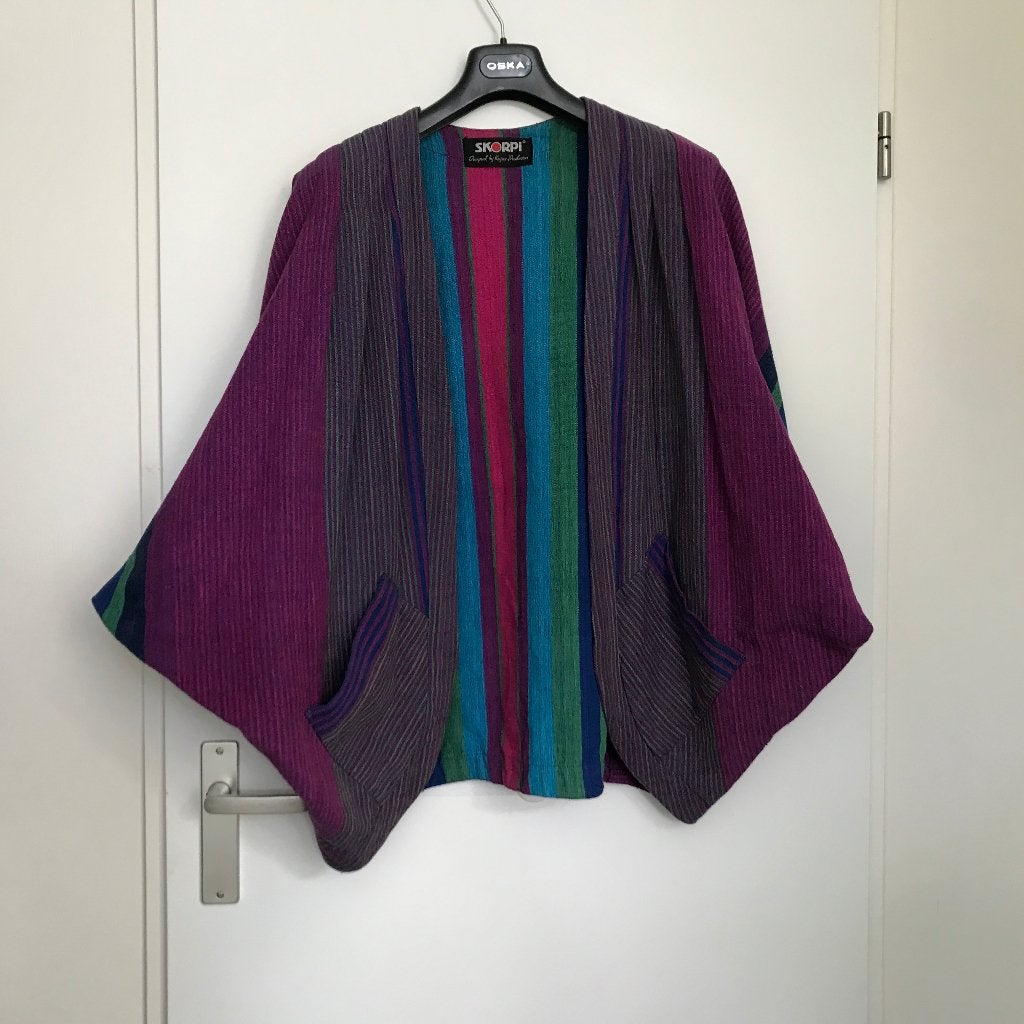 Skorpi handgeweven jasje one size, Ophalen of Verzenden, Zo goed als nieuw, Maat 42/44 (L), Blauw