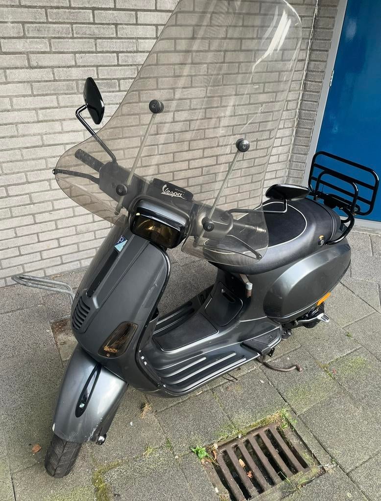 Vespa S50 4T, Fietsen en Brommers, Scooters | Vespa, Gebruikt, Vespa S, Maximaal 25 km/u, Benzine, Ophalen