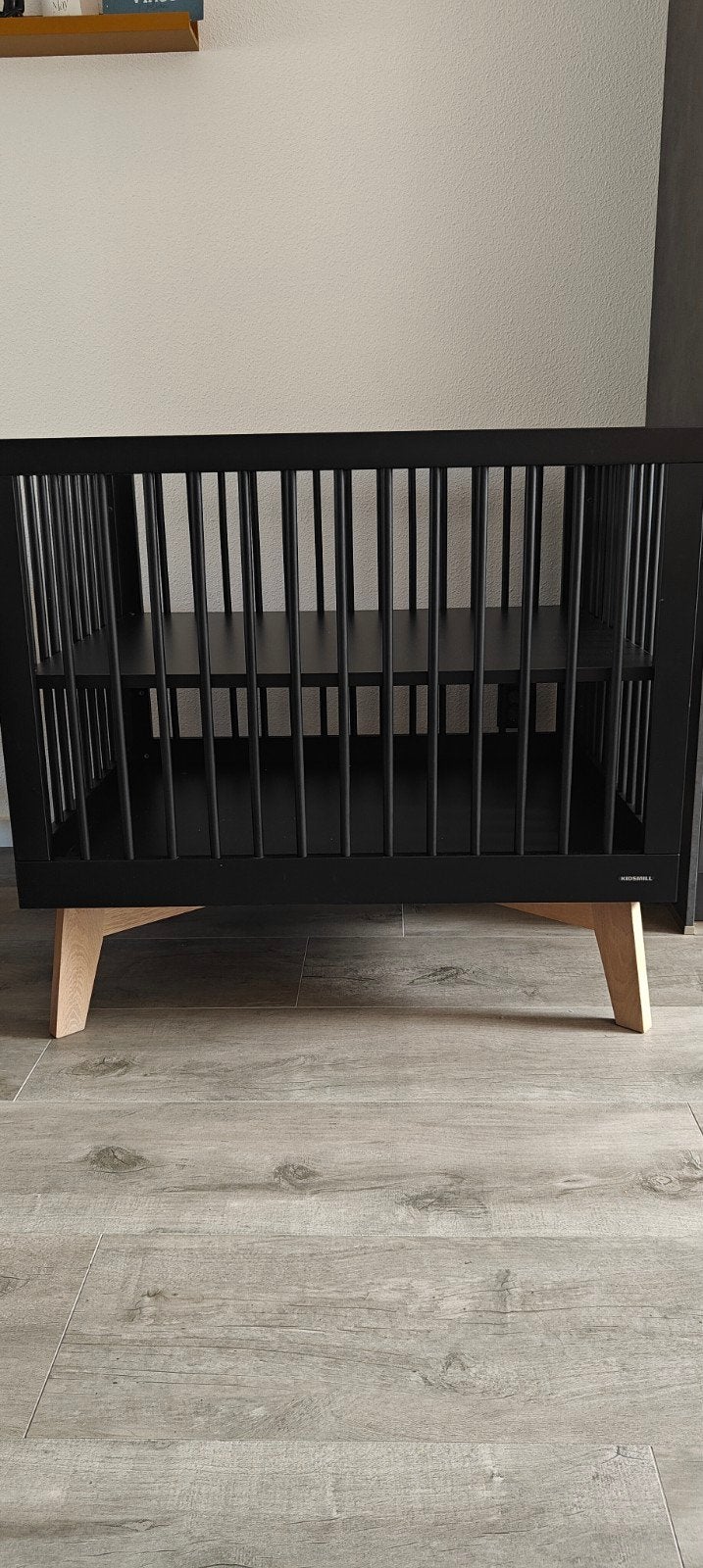 Kidsmill Sixties Box Zwart/Eiken - Verstelbaar, Kinderen en Baby's, Boxen, Ophalen, Gebruikt