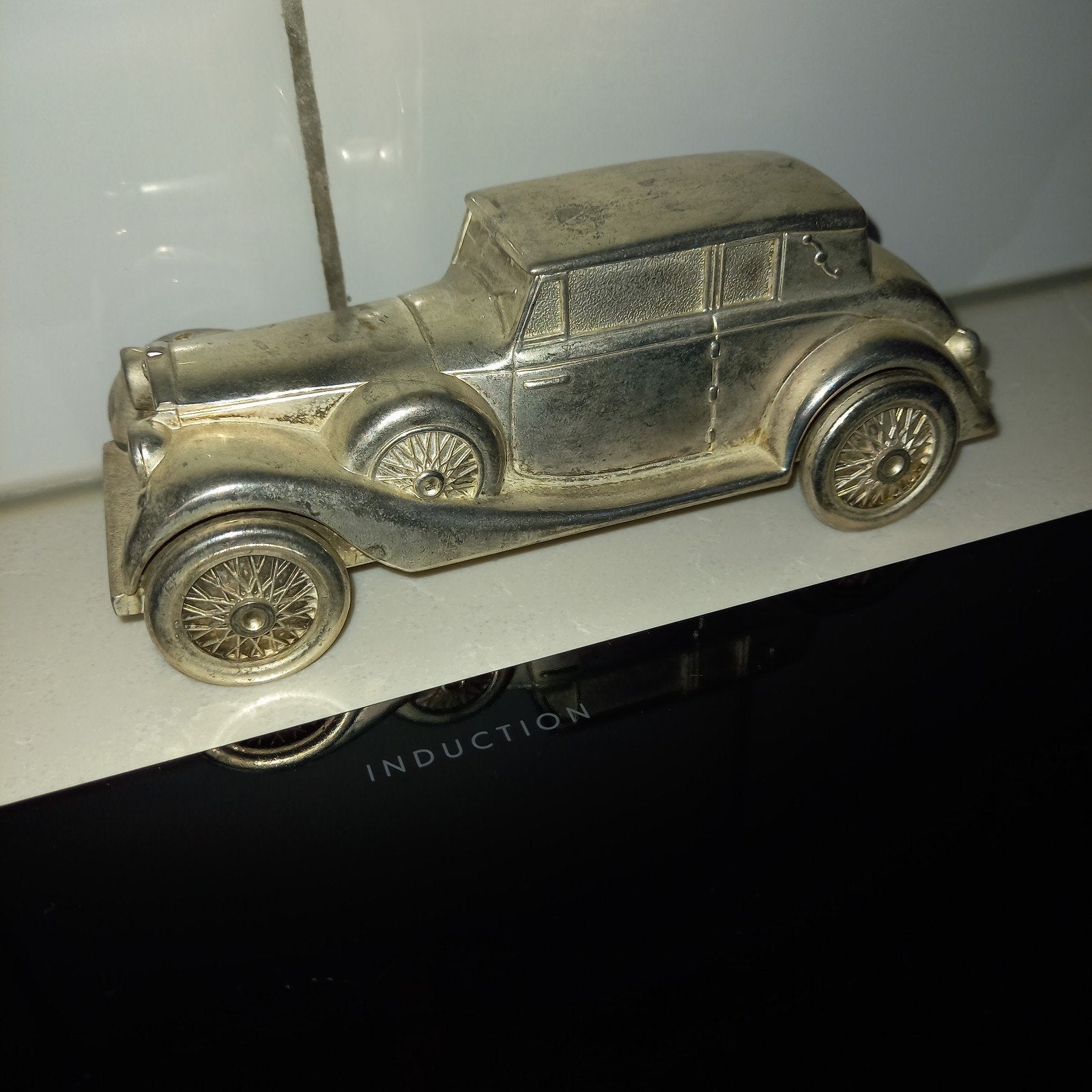 Vintage Verzilverde Spaarpot Oldtimer Model Rolls-Royce 193, Verzenden, Gebruikt, Dier