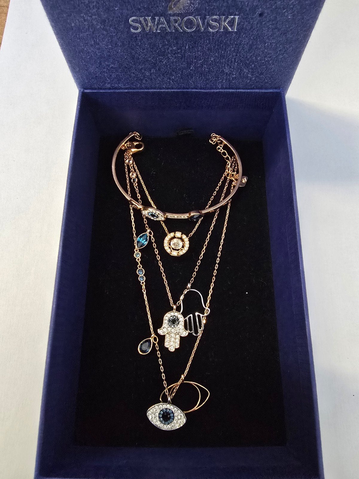 swarovski armband en 3 kettingen, Overige materialen, Met edelsteen, Ophalen of Verzenden, Zo goed als nieuw