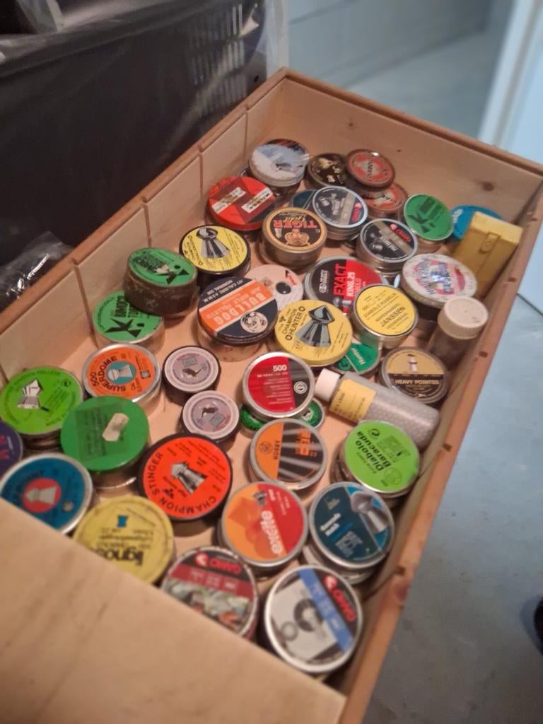 Div kogeltjes tel 0646070277, Verzamelen, Flippo's, Ophalen of Verzenden, Losse flippo's