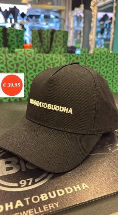 BUDDHA TO BUDDHA ZWARTE CAP € 39,95, Ophalen of Verzenden, Nieuw, Zwart, Overige materialen