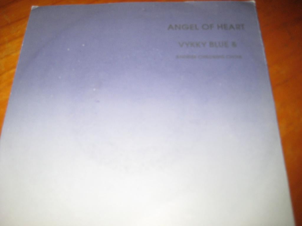 Vykky Blue + Andries Childrens Choir: Angel of Heart, Ophalen of Verzenden, Zo goed als nieuw, Pop, Single