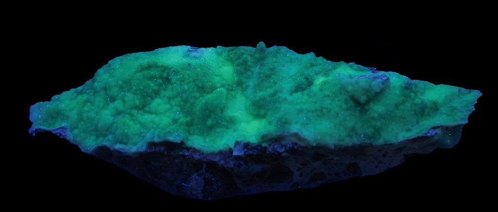 Lichtblauwe SMITHSONIET UV uit Namibië., Ophalen of Verzenden, Mineraal