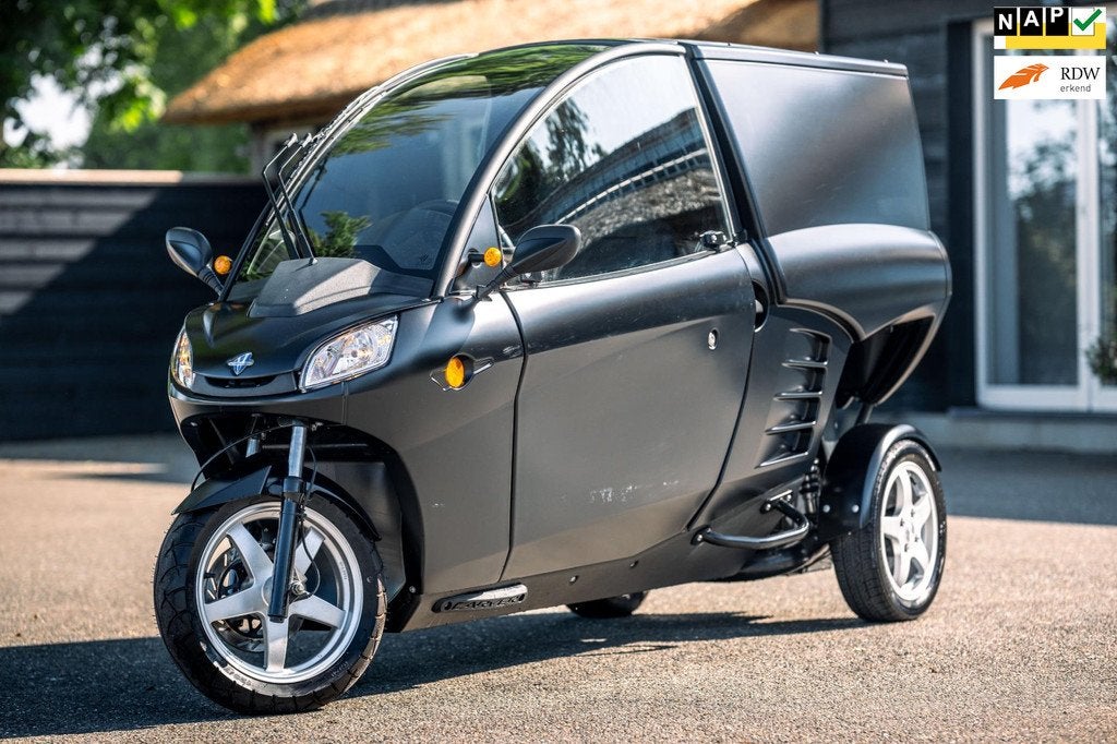 Carver Brommobiel Cargo Base 5.4 kWh Verwarming I Voorruitve, Edeseweg 111
6732DA  Harksamp, NL, Gebruikt, Carver, Info@ocmbv.com