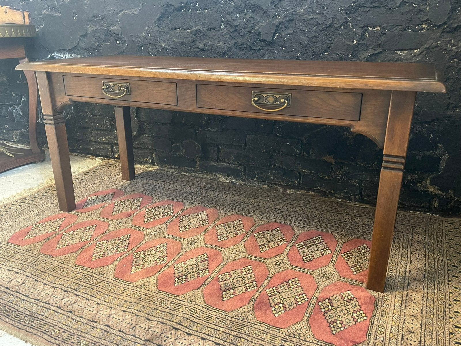 Sfeervolle vintage antieke lage tafel teak messing greepjes, Ophalen