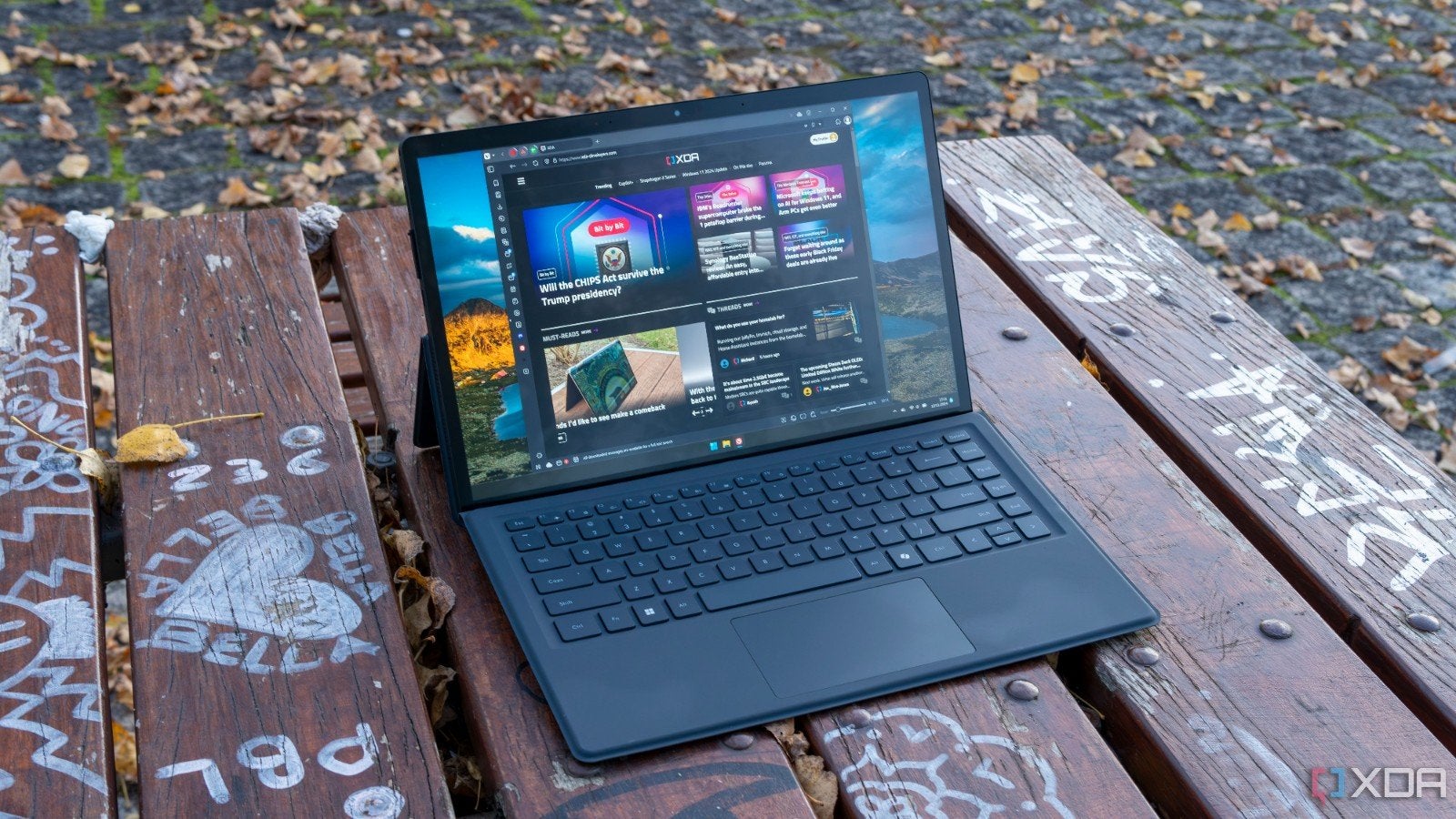 Minisforum V3 Gaming Windows Tablet Ryzen 7 8840U 32GB/1TB, Computers en Software, Windows Tablets, Minisforum, Ophalen of Verzenden