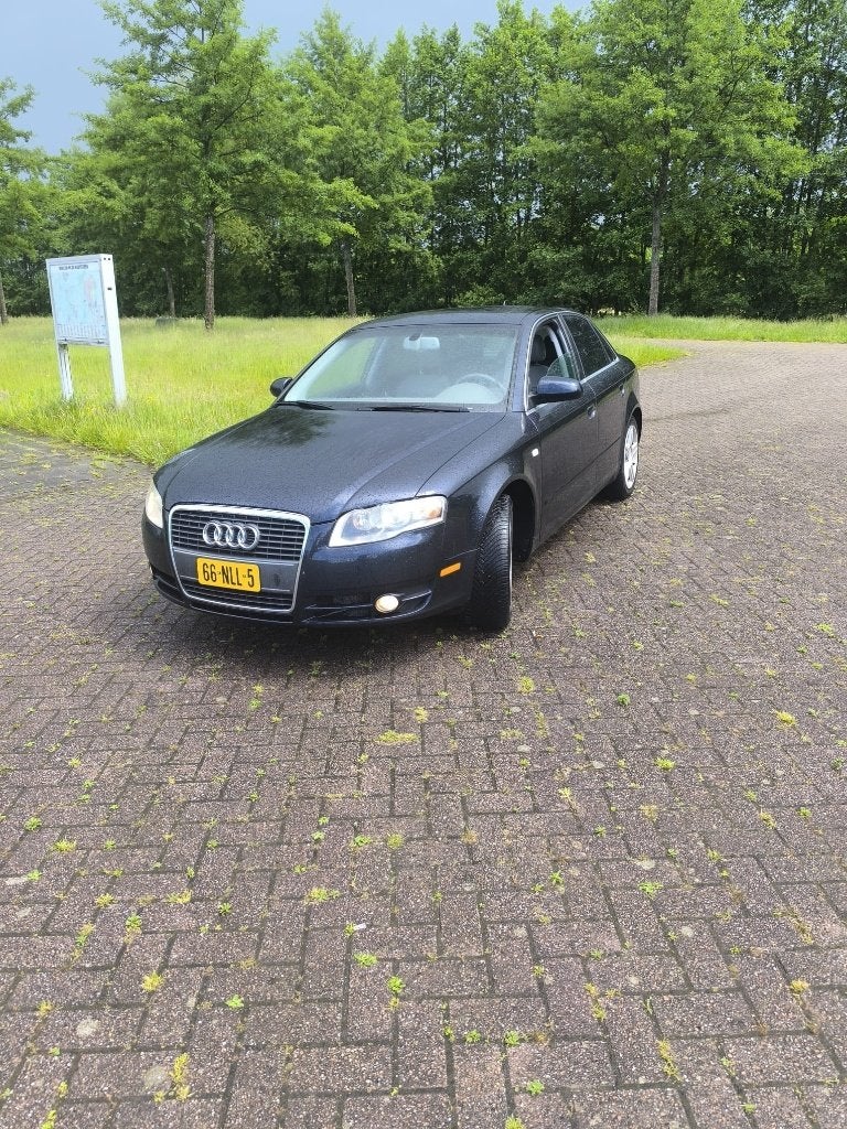 Audi 2007 Blauw, Automaat, Achterwielaandrijving, 4 cilinders, 1984 cc