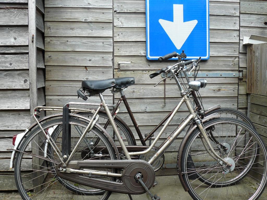 2 ouderwets degelijke Gazelle fietsen met versnellingen., Ophalen, Jaren '60 of nieuwer, 55 tot 59 cm, Gazelle