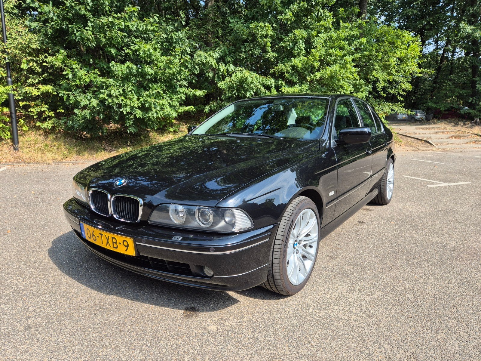 BMW 5-Serie 3.0 I 530 AUT 2001 Zwart, Achterwielaandrijving, Zwart, Zwart, Particulier