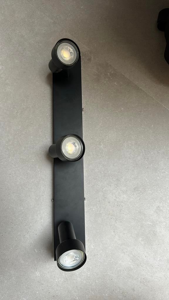 Spot rail incl spots, Huis en Inrichting, Lampen | Spots, Ophalen, Gebruikt, Metaal of Aluminium