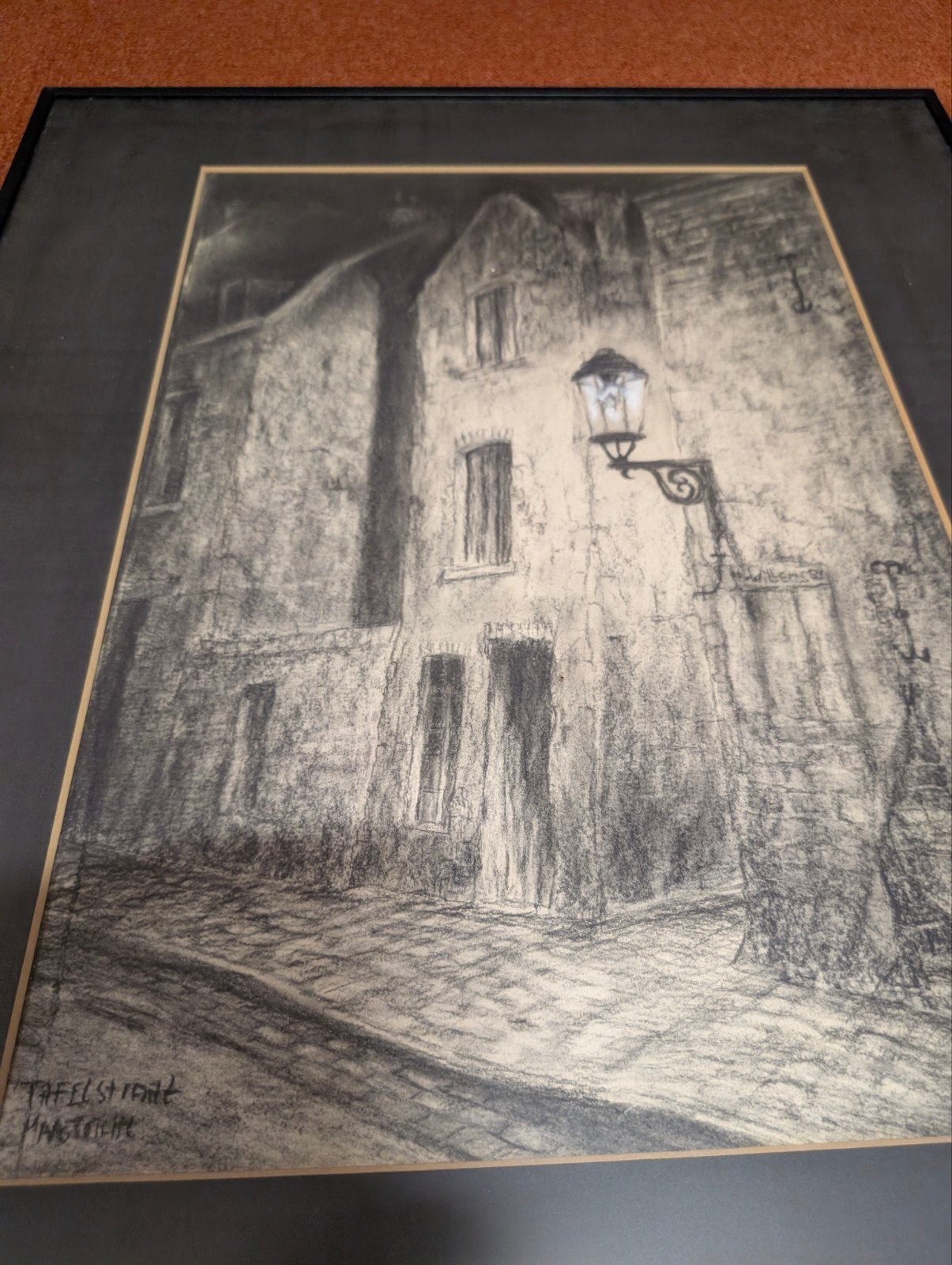 Originele Houtskooltekening 'Tafelstraat Maastricht', Antiek en Kunst, Ophalen of Verzenden, Tekening, Houtskooltekening, Origineel