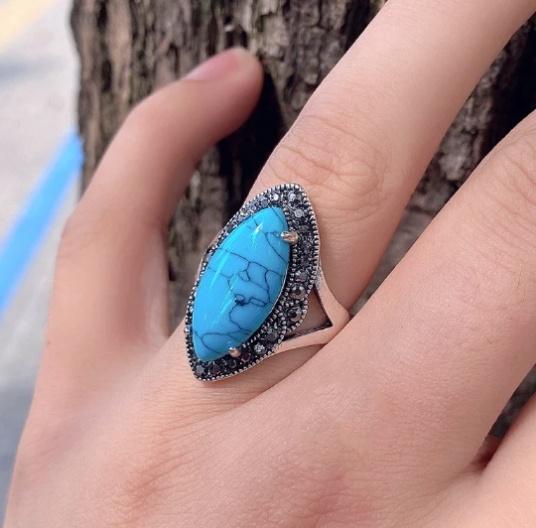 Tibetan zilveren ring met turquoise, Nieuw, Ophalen of Verzenden, 17 tot 18, Met edelsteen