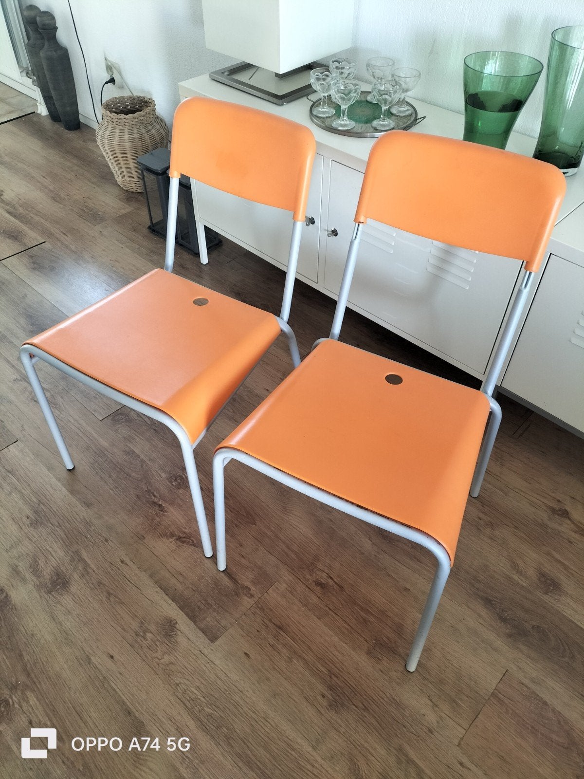 2 oranje Trendhopper eetkamerstoelen metaal en kunststof, Ophalen, Overige kleuren, Metaal