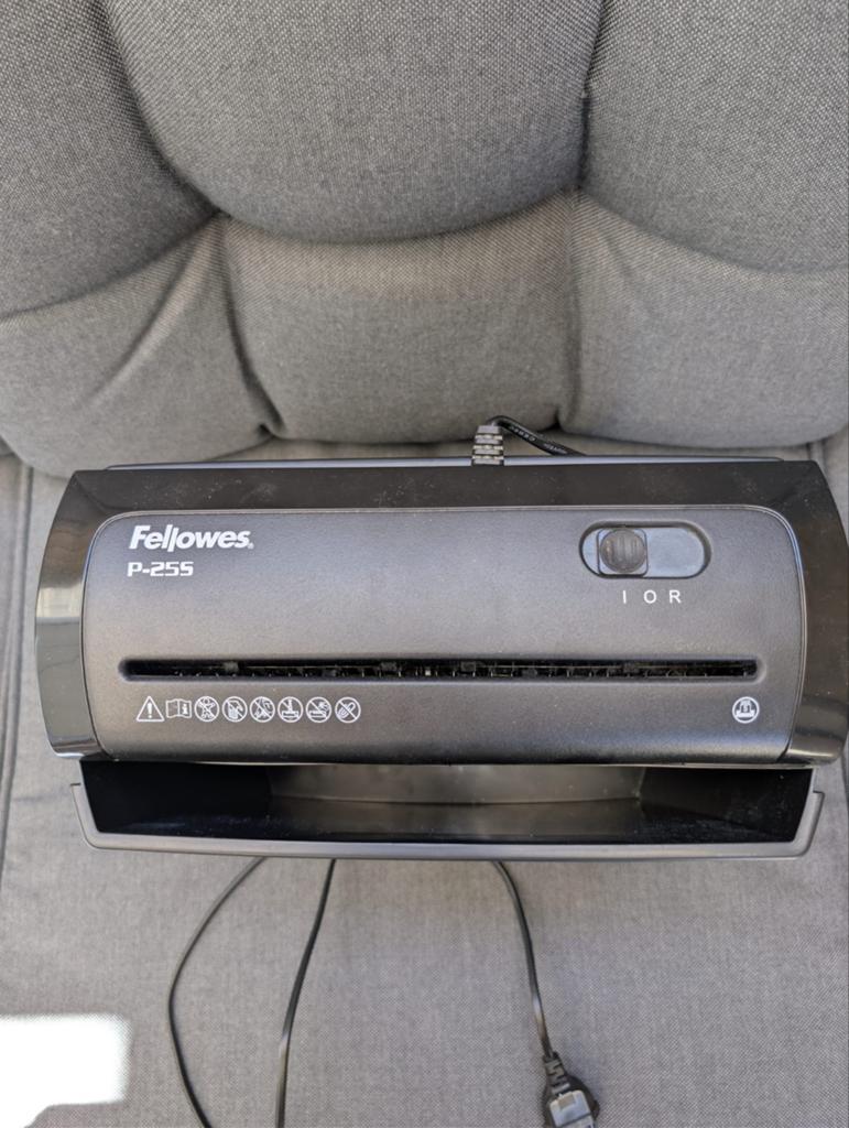 Fellowes P-25S Papiervernietiger - Zo goed als nieuw, Ophalen, Gebruikt