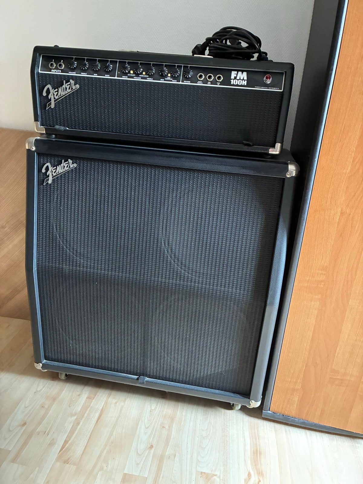 Fender FM100H versterker met FM412 cabinet - Zo goed als nie, Ophalen of Verzenden, Zo goed als nieuw, Gitaar, 100 watt of meer