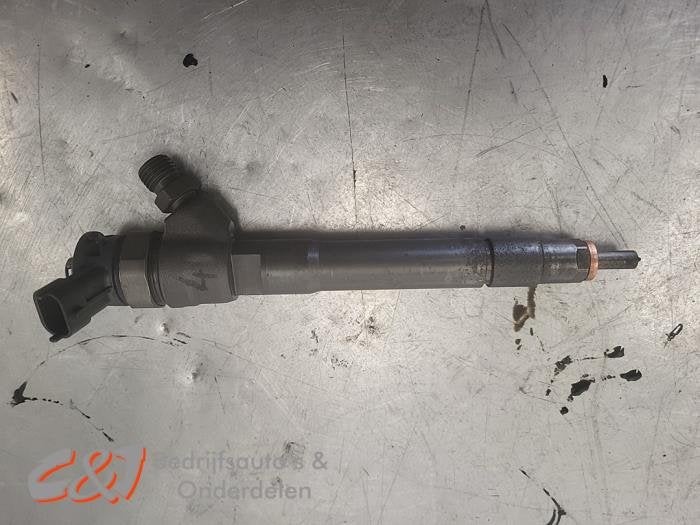 Verstuiver (diesel) van een Mercedes Vito, Auto-onderdelen, Gebruikt, -, Ophalen of Verzenden, -
