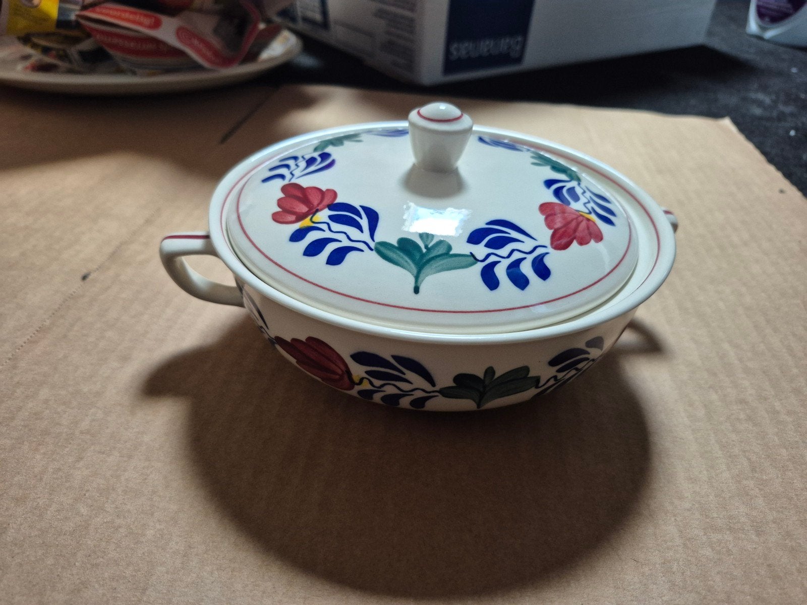 Boerenbont dekschaal - Klassiek servies met bloemmotief, Gebruikt, Keramiek, Landelijk/Boerenbont, Ophalen of Verzenden
