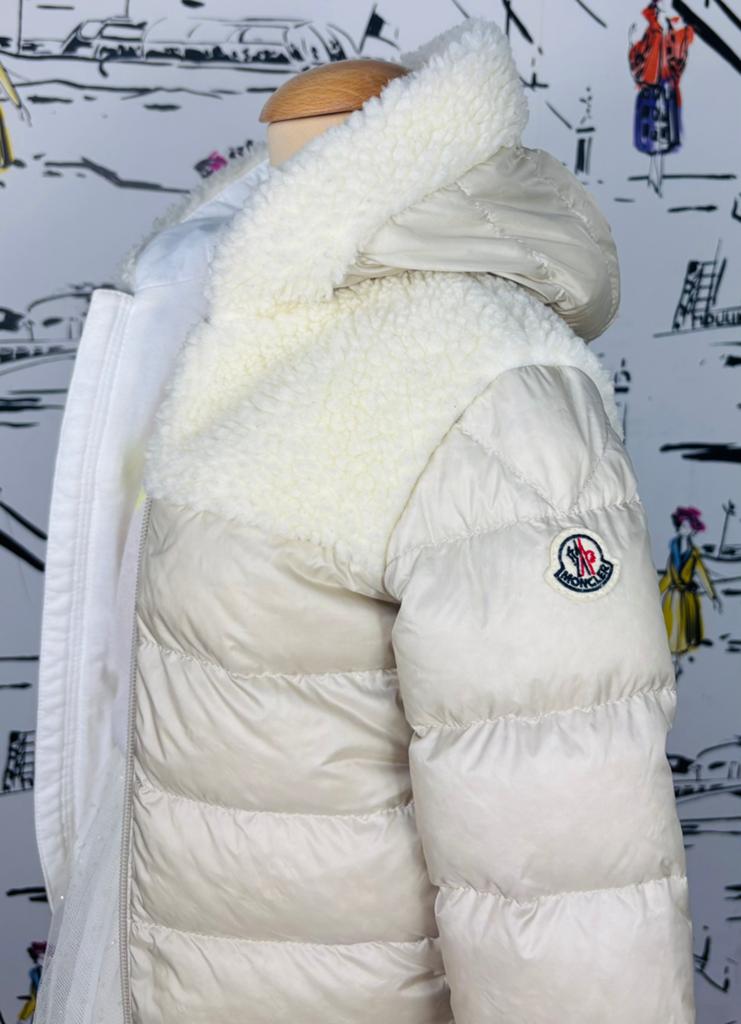 Moncler Dofi winterjas dons meisje maat 3 (450 euro), Moncler EU, Zo goed als nieuw, Moncler, Customercare@moncler.com
