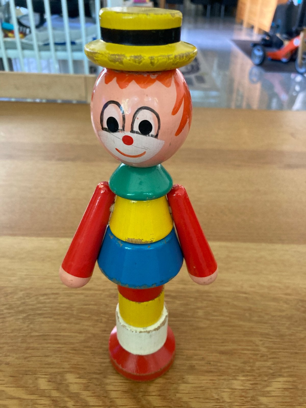 Vintage Houten Speelgoed Pop - Kleurrijk en Flexibel, Ophalen of Verzenden, Gebruikt, Overige typen