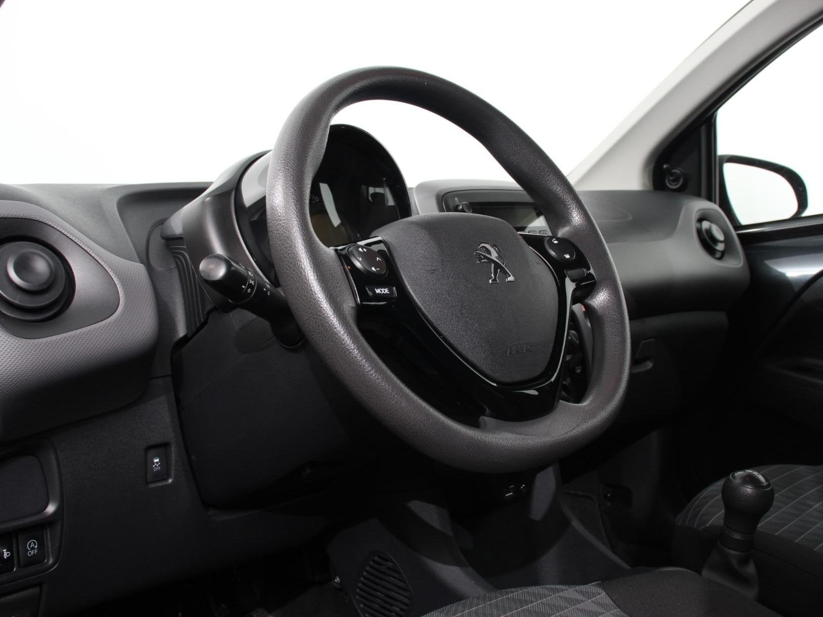 Peugeot 108 1.0 e-VTi Active Airco Bluetooth Led DAB 5 deurs, Gebruikt, Euro 6, 4 stoelen, Origineel Nederlands