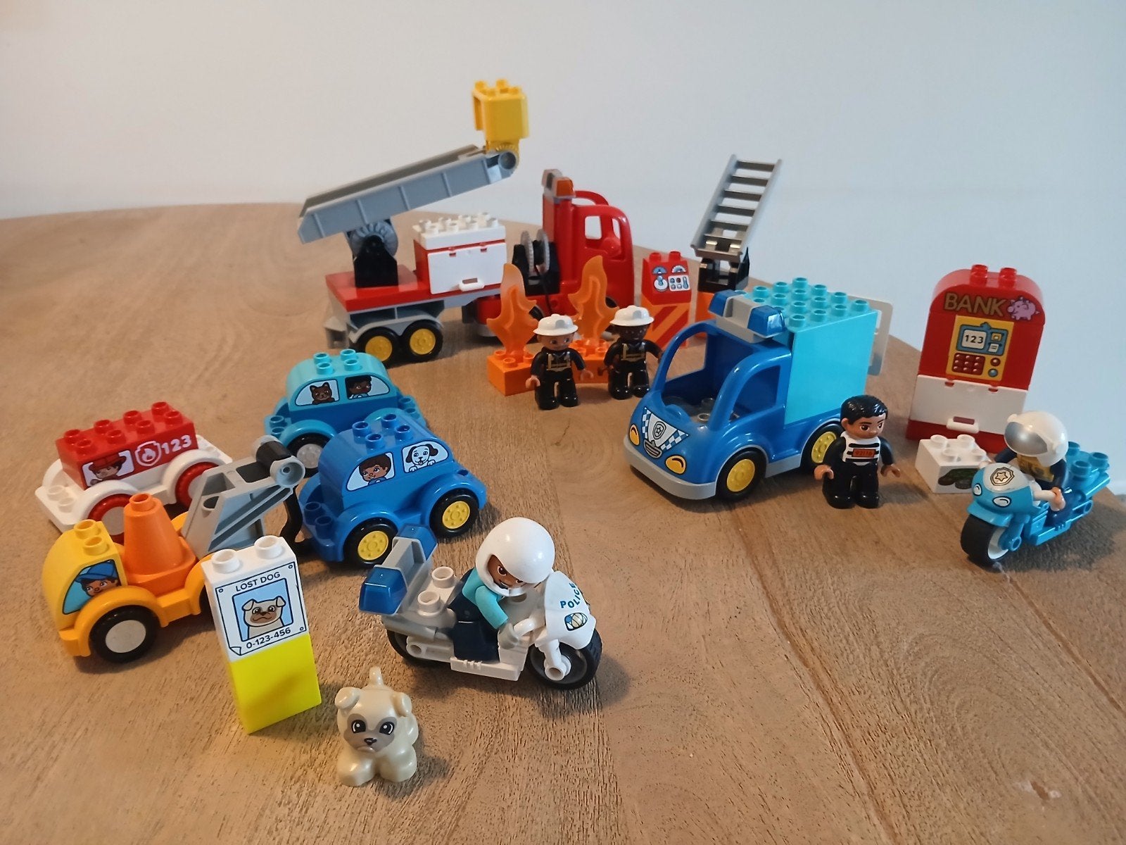 Lego Duplo set brandweer politie bouwplaats vervoer autos, Ophalen of Verzenden, Gebruikt, Duplo