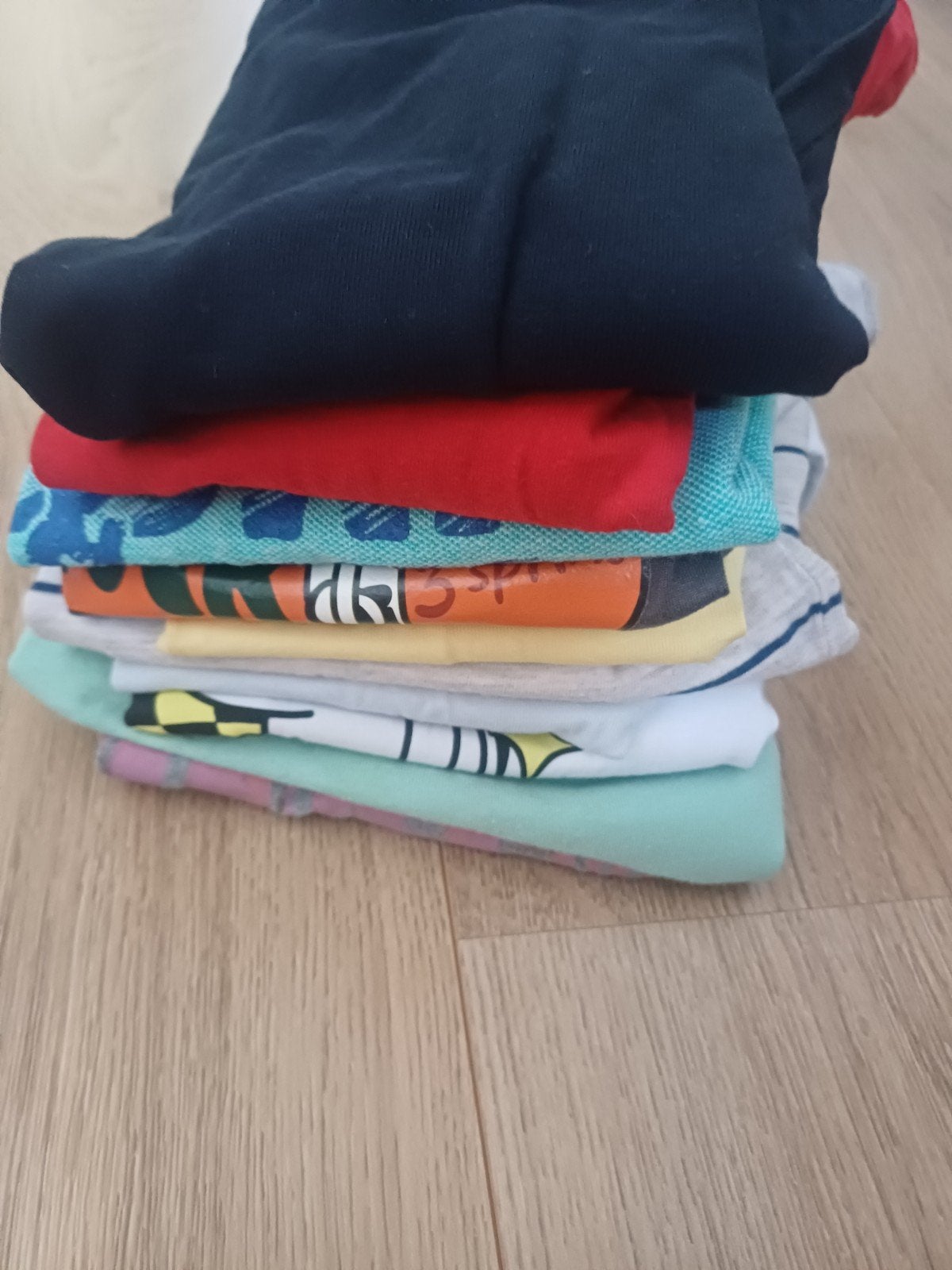 diverse leuke tshirts. per stuk of hele stapel, Ophalen of Verzenden, Zo goed als nieuw, Maat 128