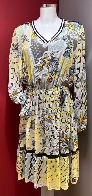 Marc Cain luchtige zomerjurk maat N3 (38) diverse kleuren, Kleding | Dames, Maat 38/40 (M), Marc Cain, Overige kleuren, Verzenden